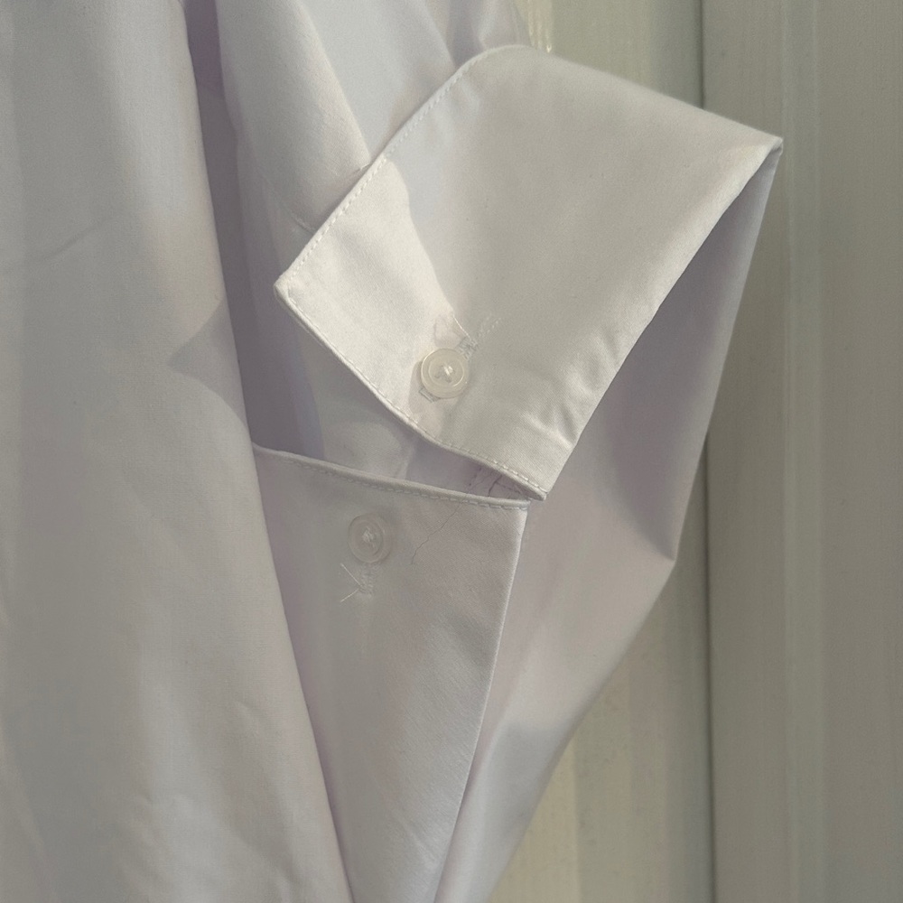 Elegant White Women's Button Down Shirt - Picture 6 of 7